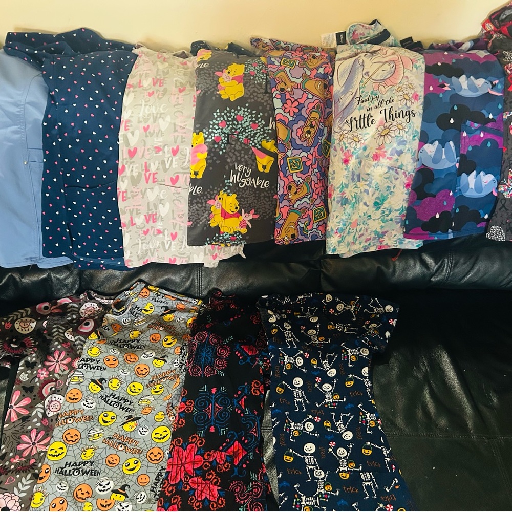 Women’s scrub tops